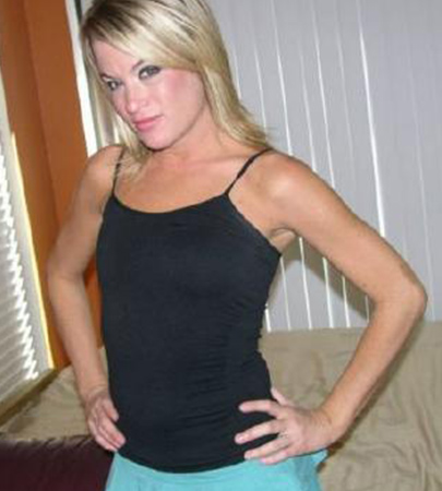 Hot wants casual dating